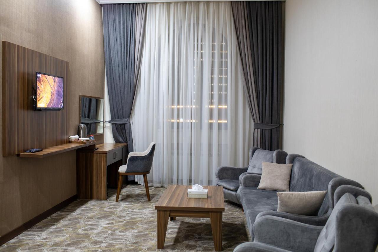 Volga Hotel Баку Экстерьер фото
