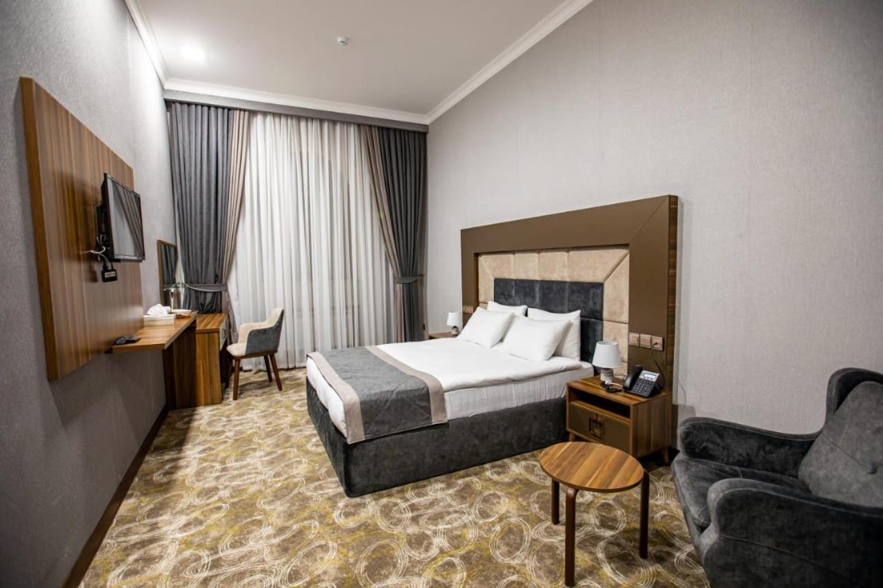 Volga Hotel Баку Экстерьер фото